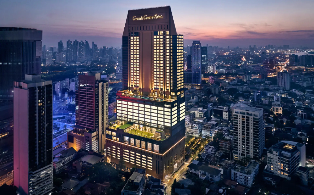 41045 website grande centre point (2).jpg