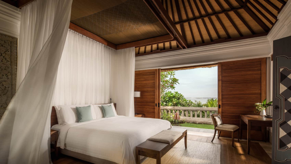 garden villa 41031-four seasons.jpg